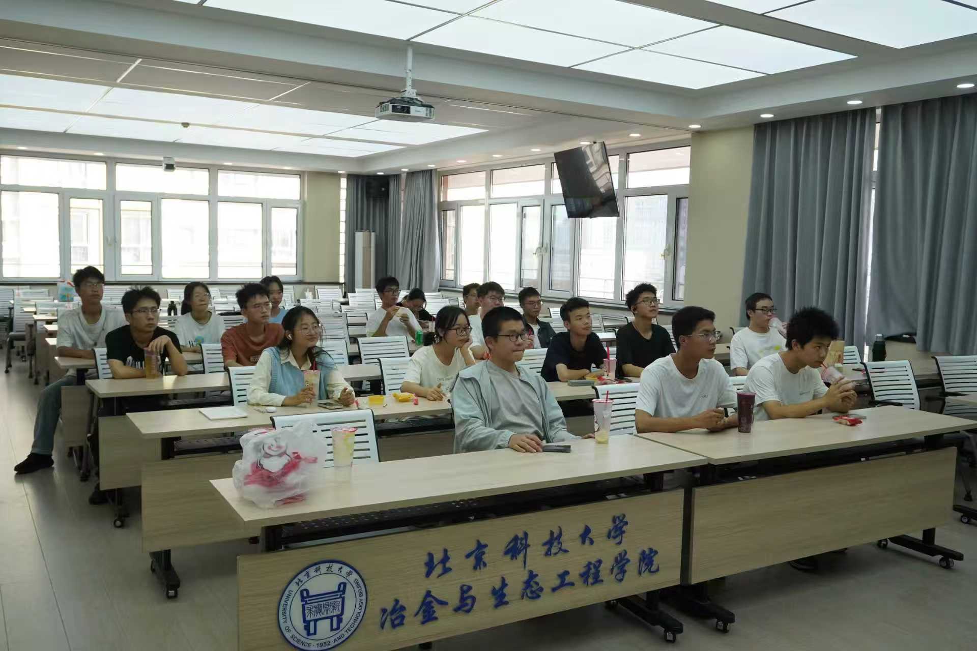 微信图片_20251006164631_574_124.jpg
